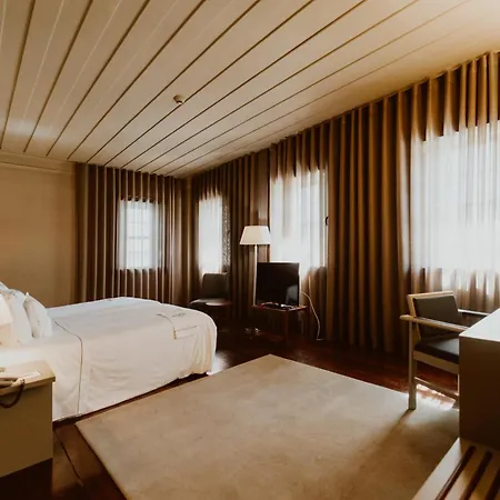 Da Oliveira Hotel 4*