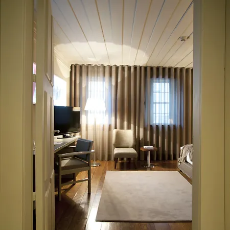 Hotel Da Oliveira Guimarães