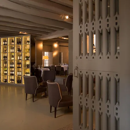 Da Oliveira Hotel 4*