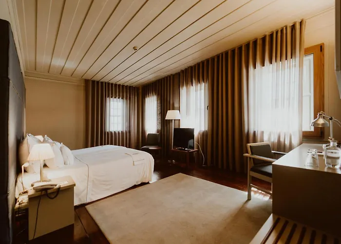 Da Oliveira Hotel 4*