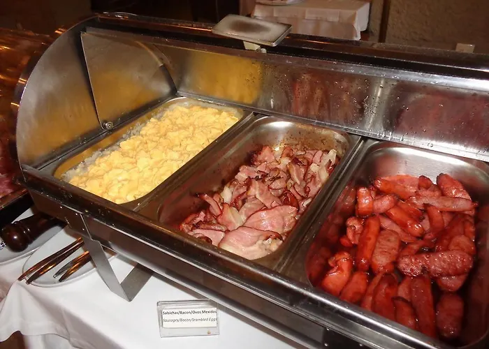 ホテル ダ オリベイラ ギマランイス