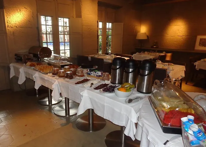 Hotel Da Oliveira Guimarães